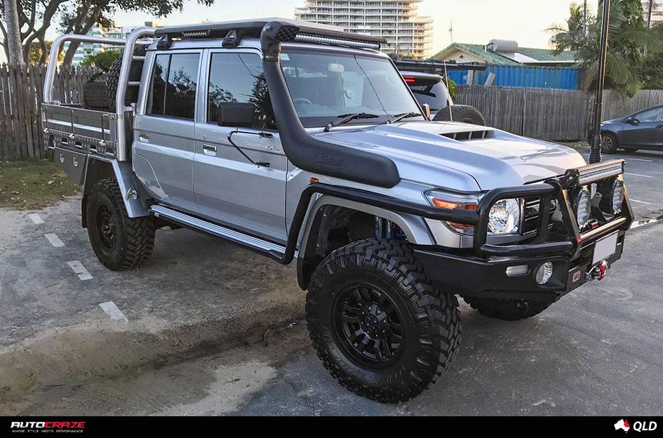 TOYOTA LANDCRUSIER SLEDGE MATTE BLACK